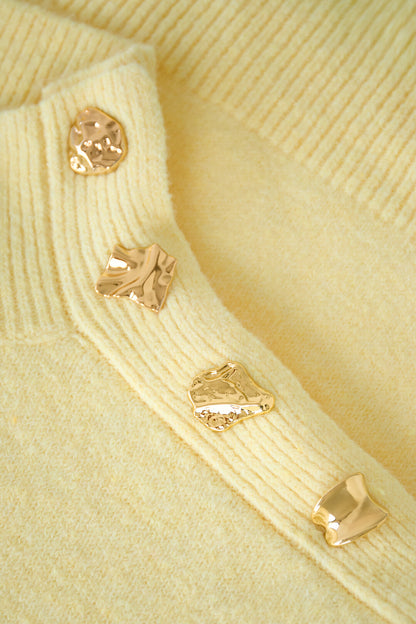 Cozy Knit Sweater for Fall/Winter in Trendy Colors