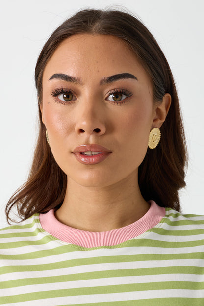 Elegant Gold Retro Heart Stud Earrings for Women